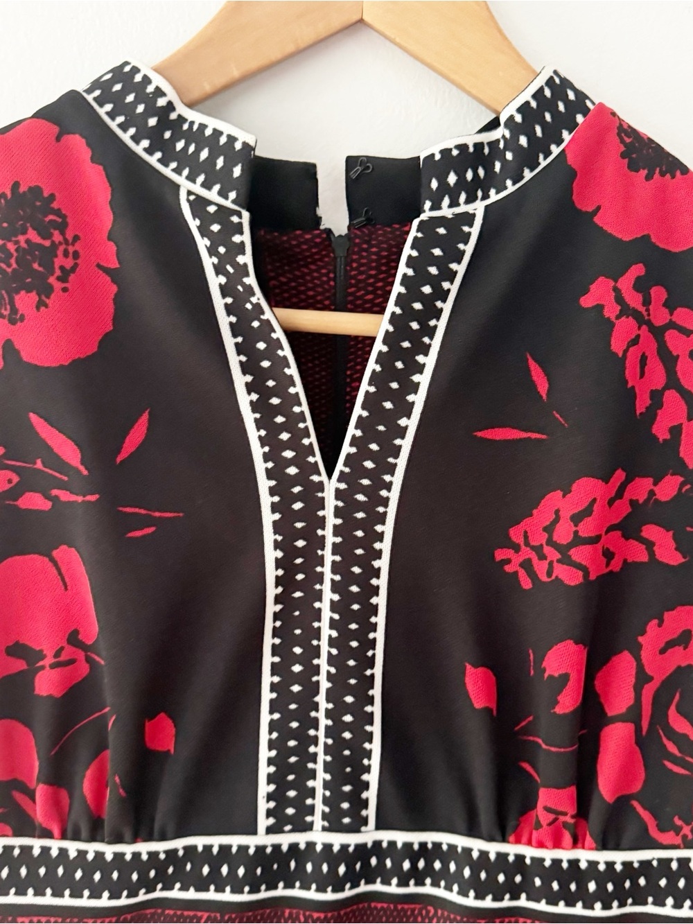 Vintage Women 70s Floral Maxi Dress Dark Romance Hippie Boho Mod Retro Black Red - Picture 2 of 4